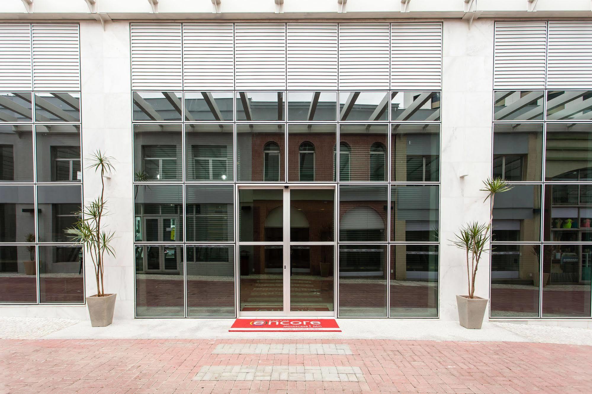 Esuites Belo Horizonte Minascasa Bagian luar foto